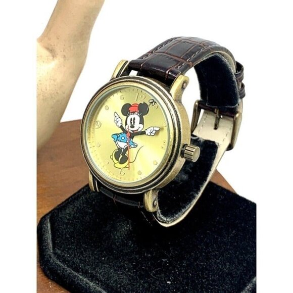 Disney Women\'s Watch W001876 Minnie Mouse Quartz Silver 38mm Brown Leather Strap main image 12